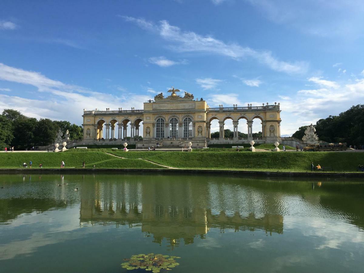 Schoen Wohnen Naehe Schoenbrunn Vienna Exterior photo